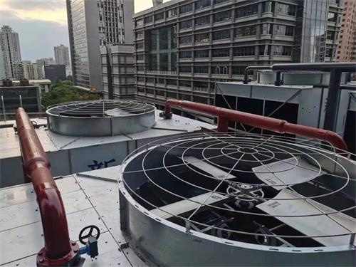 閉式冷卻塔的補(bǔ)水是怎樣完成的?(閉式冷卻塔內(nèi)部循環(huán)水需要補(bǔ)水嗎)