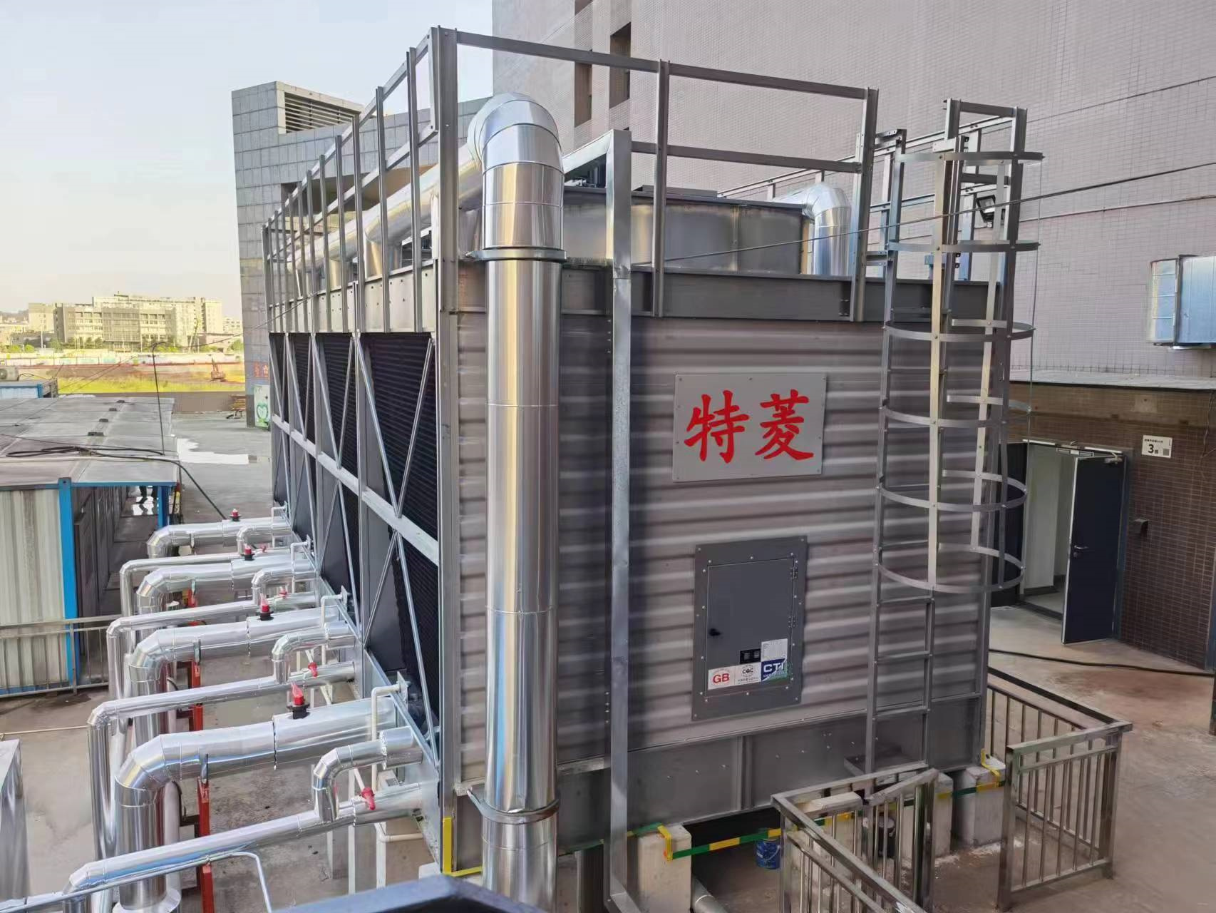 如何選擇冷水機(jī)廠家？三大實(shí)力缺一不可(魚(yú)缸冷水機(jī)選擇)